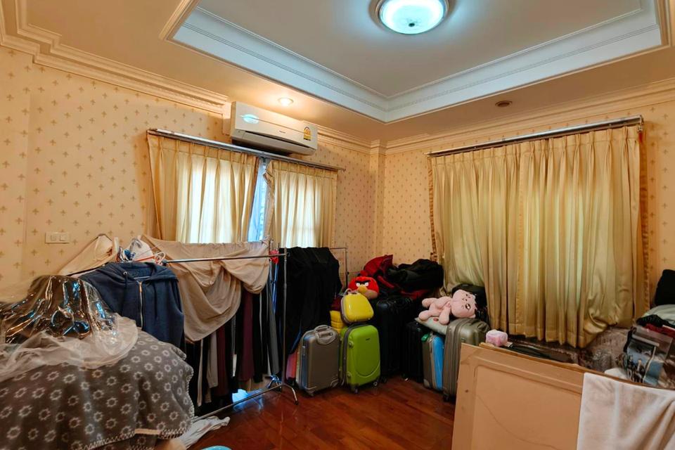 หมู่บ้านศรีพงษ์3 ซอยลาซาล46 ใกล้BTS 19