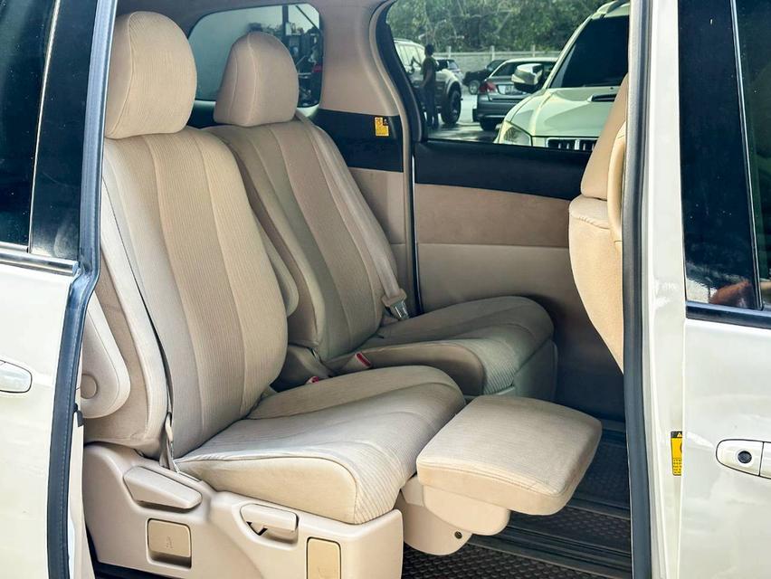 ขายรถ Toyota Estima 2.4G Wagon ปี 2013 สีขาว เกียร์ออโต้ รูปที่ 17