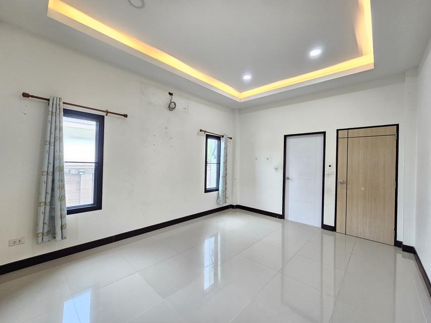 หมู่บ้าน the light 2 by ชนะสุข สามพราน14 13
