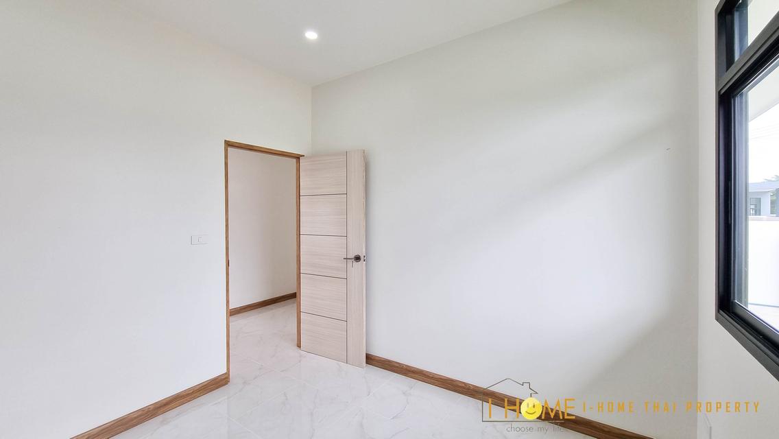 ✨ บ้านใหม่แกะกล่อง! ดีไซน์ทันสมัย หรูหรา พื้นที่กว้าง ตอบโจทย์ทุกครอบครัว 🏡 10