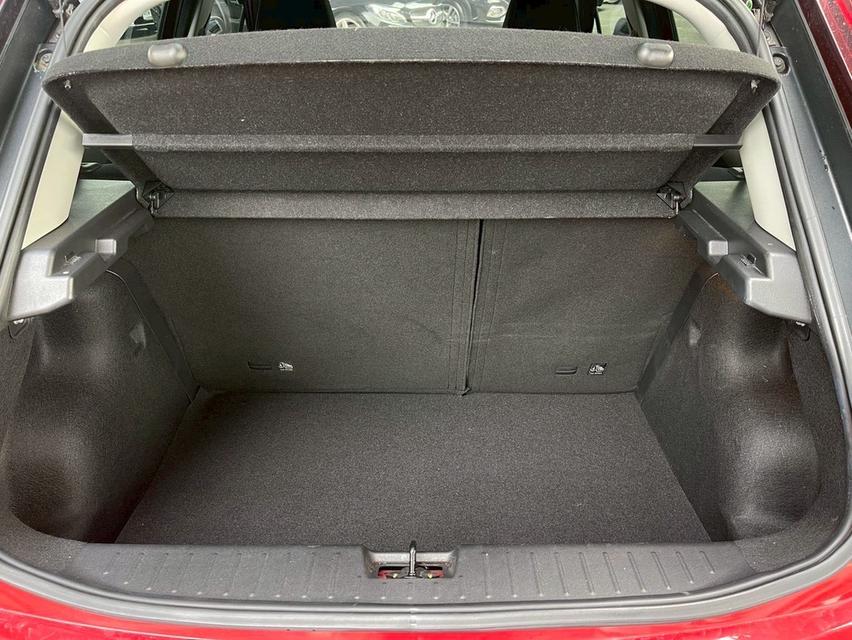 รหัสรถ WMT53 MG3 1.5X Sunroof ปี 2018 ไมล์ 33,801 km 14