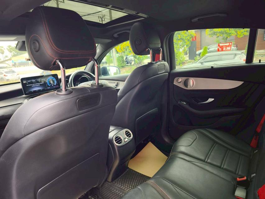 รหัสรถ CBL2299 2022 BENZ GLC 43 COUPE 4MATIC สีขาว 10
