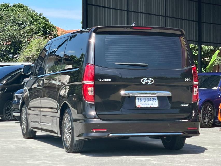 Hyundai H1 2.5Deluxe ปี20 4