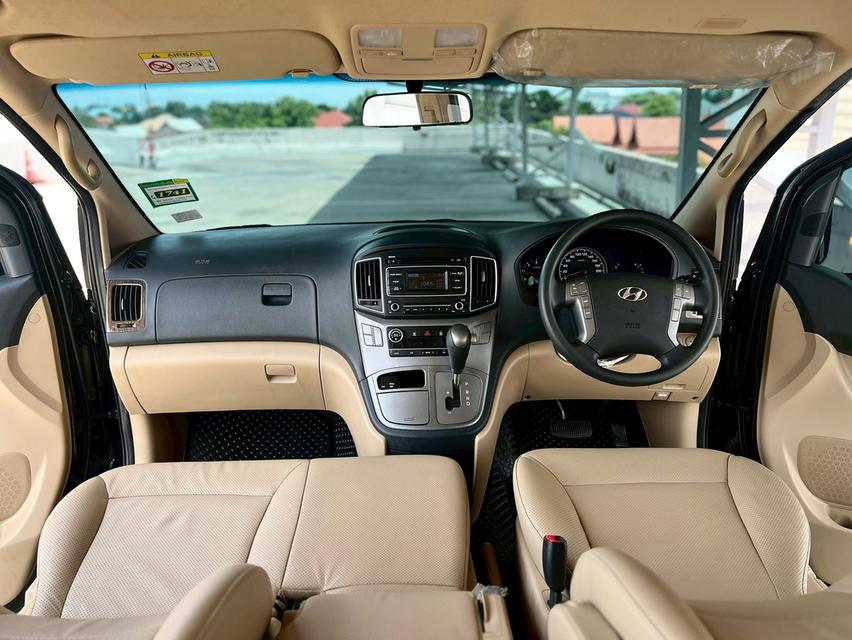 HYUNDAI H-1 2.5 Elite ปี 2018 เครื่องดีเชล  13