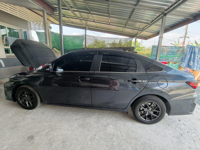 Toyota Yaris premium Luxury 2023 รูปย่อยที่ 4