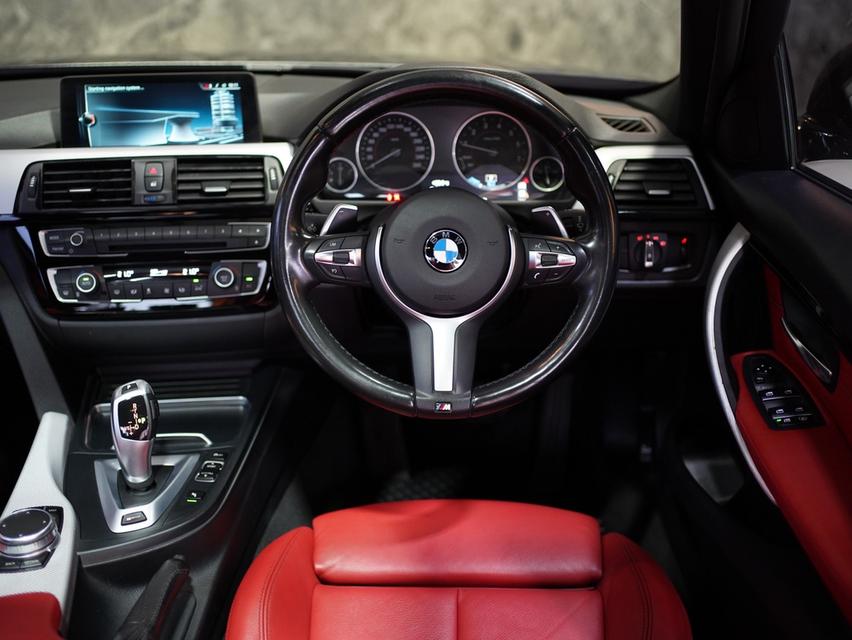 รหัสรถ JRS6693 🚘 BMW 330e M Sport (LCI) รถปี 2017 15