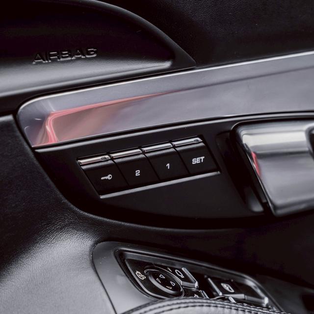 รหัสรถ 67GG629 🔥 Porsche Cayman 981 GT4 Look 17