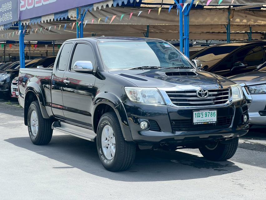 เกียร์ออโต้ แถมประกันรถป2+ Toyota Vigo 2.5E ยกสูง ขวัญใจคนไทย