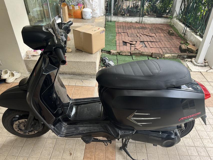 lambretta v200 ปี2022
