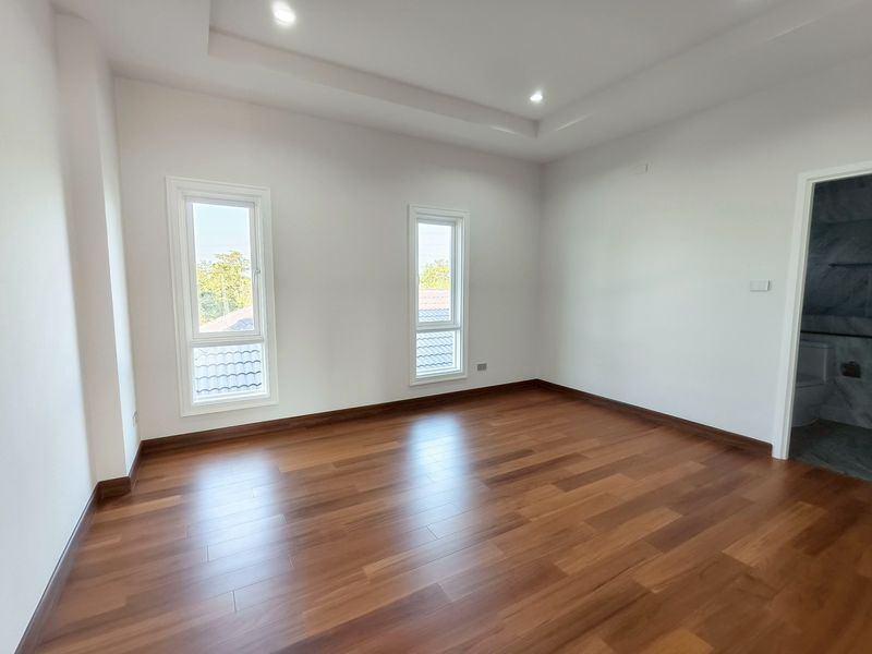 🏰 คฤหาสน์หลังใหญ่ 512 ตรม. ที่ดิน 264 ตรว. 7 นอน 8 น้ำ จอดรถ 5 คัน 22.9 ลบ. ฟรีโอน! 🔑 15