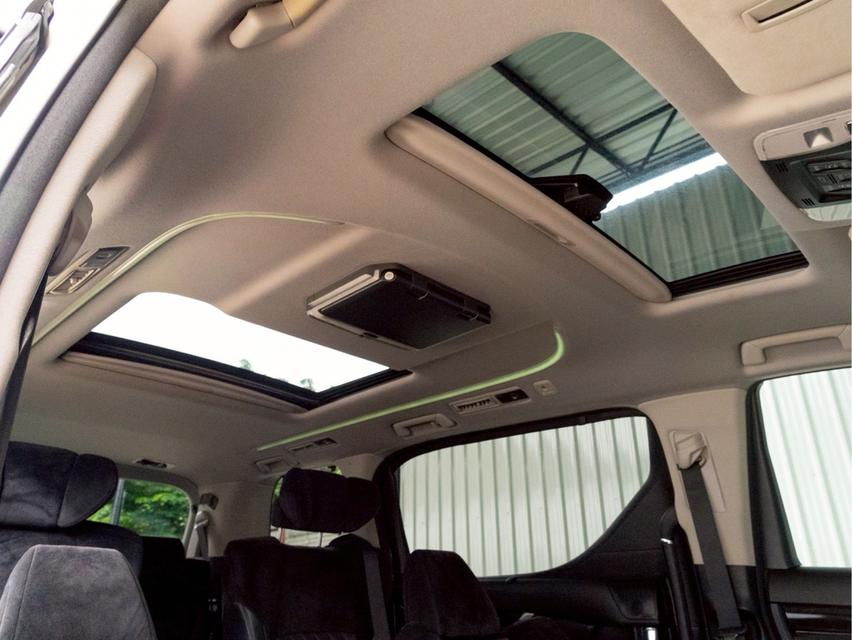 Toyota Alphard 2.5 SC Package ปี 2015 เลขไมล์ 314,xxx km. 15