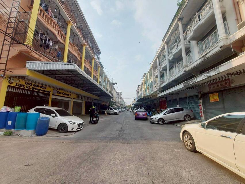 ขายตึก 4 ชั้น ซอยเพชรเกษม42 แยก1 ใกล้สถานีรถไฟฟ้าBTSบางหว้า 3