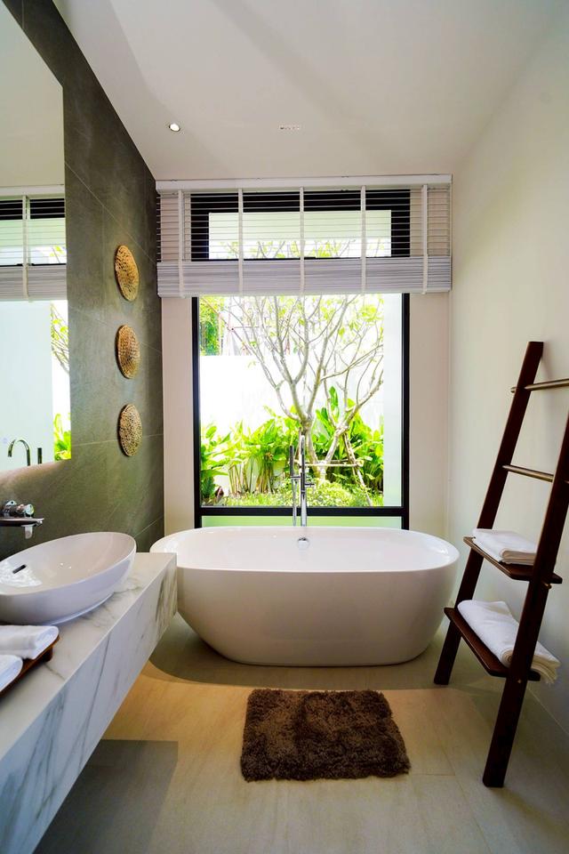Modern Luxury Pool Villa in Chalong, Phuket – For Sale or Rent 7