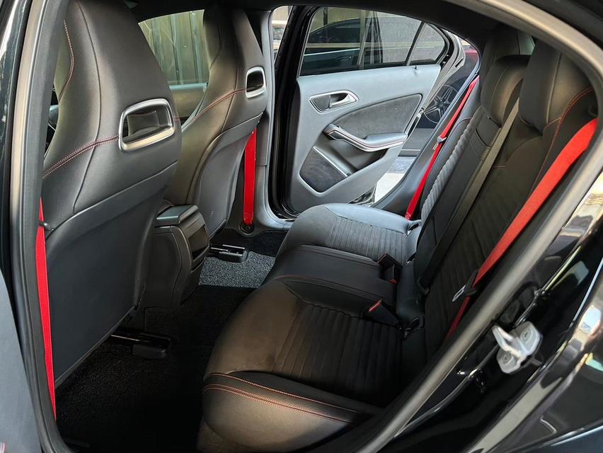 Mercedes-Benz A250 Sport Hatchback 8