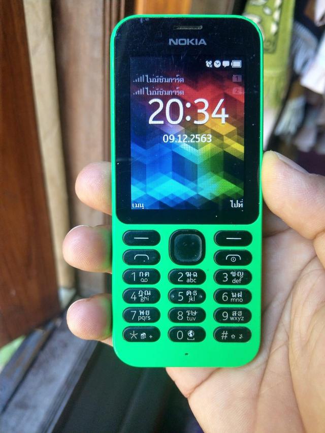 Nokia 215 สีเขียว 1