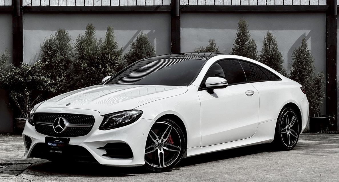 Mercedes-Benz E300 AMG Dynamic Coupe