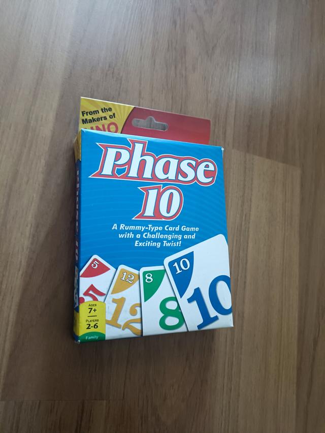 ของเล่นการ์ด Phase 10 1