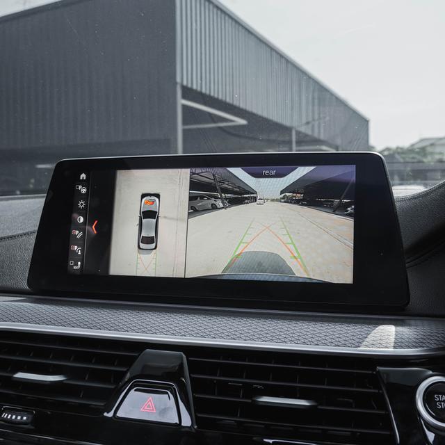 รหัสรถ 67GG1735 🚘 BMW 530e M Sport (G30) ปี 2018 10