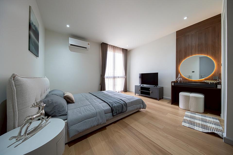 ขายบ้านเดี่ยว 3 ชั้น Luxury Modern ใจกลางลาดพร้าว 101 รองรับ EV Charger+Solar Cell+++โครงการ Feel Town ลาดพร้าว 101 13