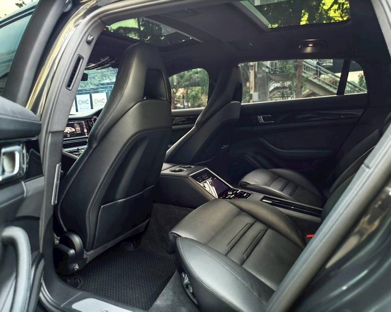 🐸 AAS executive ช่วงยาว Waranty ล้นๆ ใหม่กริ้บพลาสติกยังอยู่ครับ 😁😁 New Arrival!! ❤️ Porsche Panamera 4 E -hybrid executive 2019 Top Option รูปที่ 18