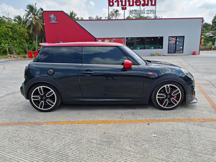 MINI JOHN COOPER WORKS ปี2016 4