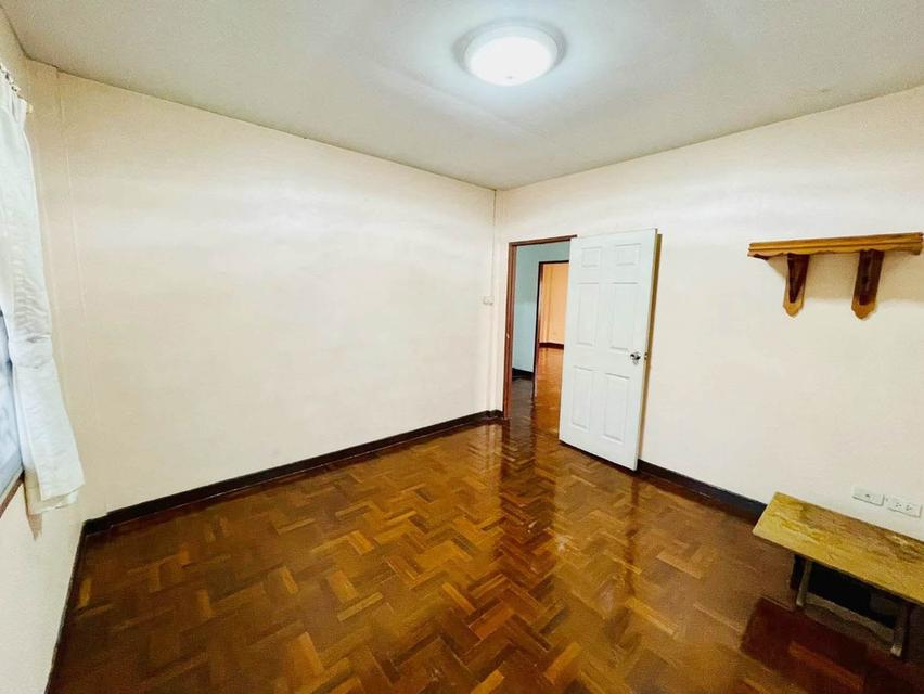 บ้านเช่าเลี้ยงสัตว์ได้ หมู่บ้านศุชญา ซอยรังสิต–นครนายก 85 คลอง 4 ปทุมธานี ค่าเช่า11,000 บ./ด. บ้านเดี่ยว 2 ชั้น พื้นที่ 55 ตร.ว. 8