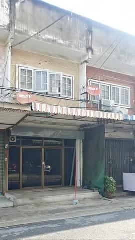 ให้เช่าอาคารพาณิชย์ 2 ชั้น ทำเลค้าขาย ติดถนน ซอย จรัญสนิทวงศ์ 37 ตรงข้าม 7-Eleven 2