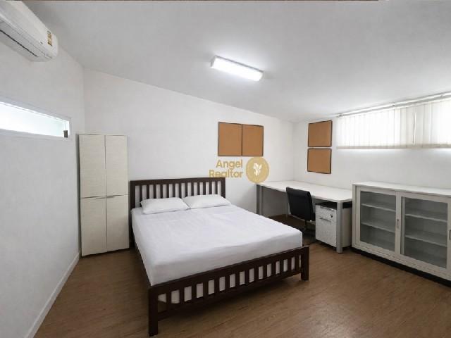 ขายทาวน์โฮมสไตล์บ้านเดี่ยว สุทธิสาร - รัชดา l 350 ม. ถึง MRT สุทธิสาร ตกแต่งสวย Fully Furnished พร้อมอยู่ 13