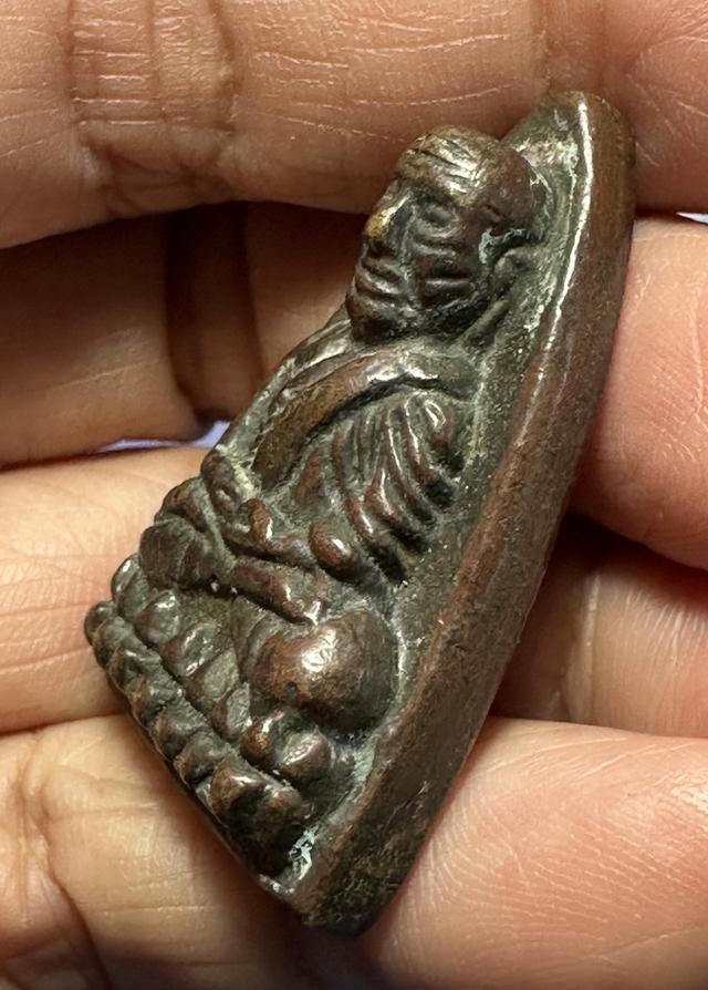 ล.ป.ทวด หลังเตารีด เนื้อทองแดง รูปที่ 4