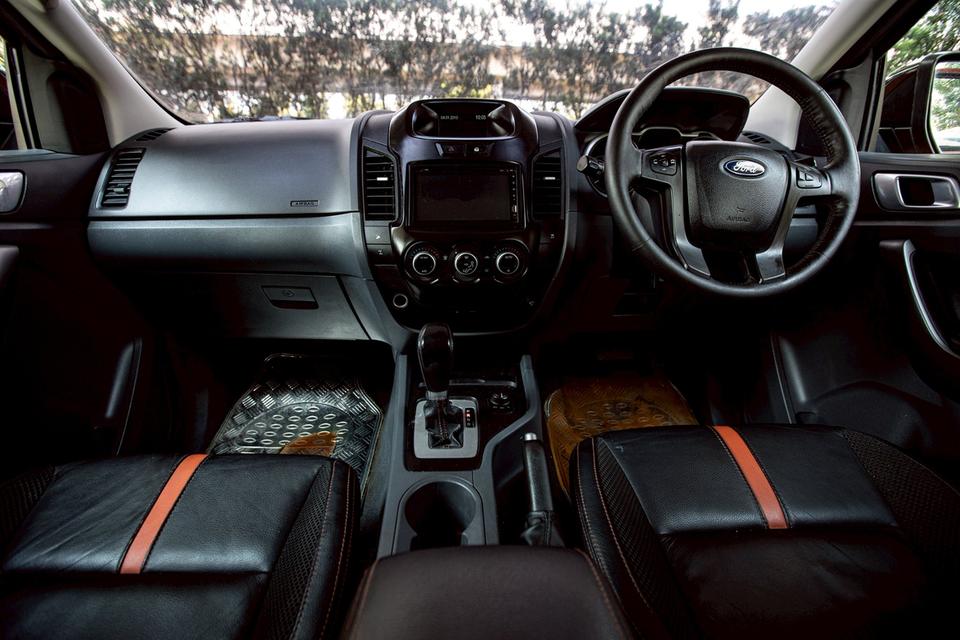 Ford Ranger 3.2 Wildtrak 4X4 Hi-Lander Double Cab เกียร์ AT ปี 2013 สีส้ม 17