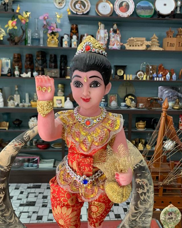 กุมารี องค์ใหญ่ 6