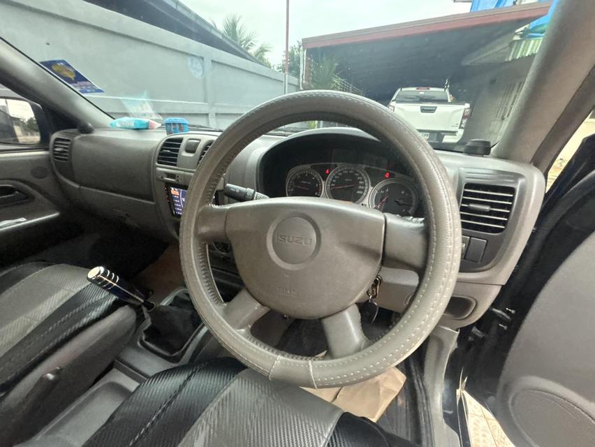2,500 Isuzu d-max 3.0 เครดิตดีฟรีดาวน์