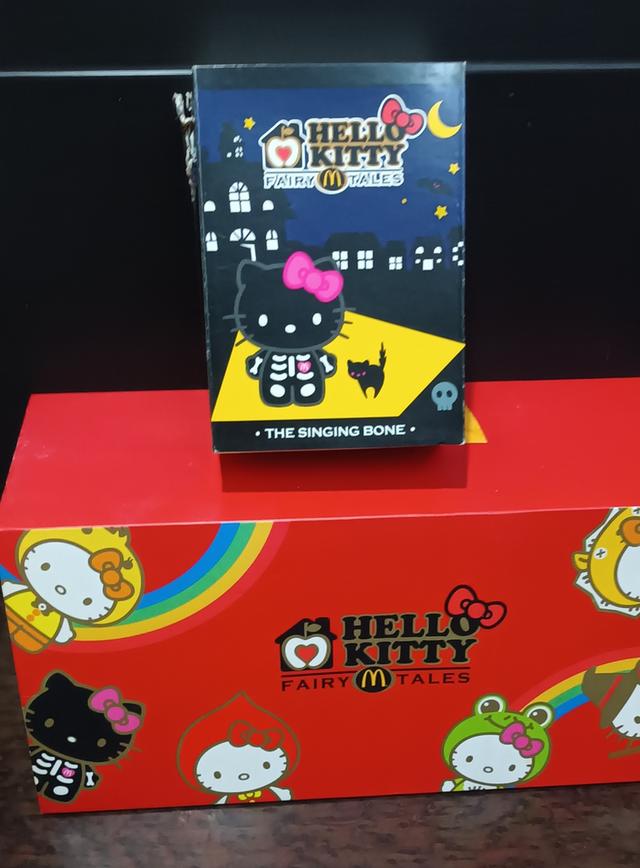 Hello Kitty Fairy Tales จากแมคโดนัลด์(ชุดปี 2013) 6