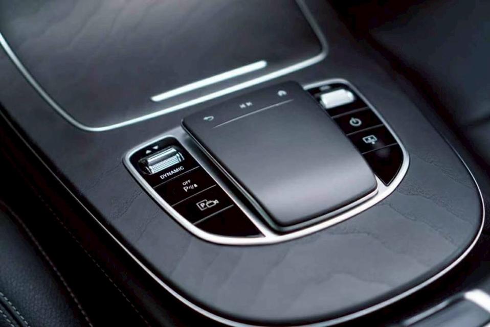 รถเบ็นซ์ E300e AMG Dynamic Facelift ปี22 รูปที่ 6