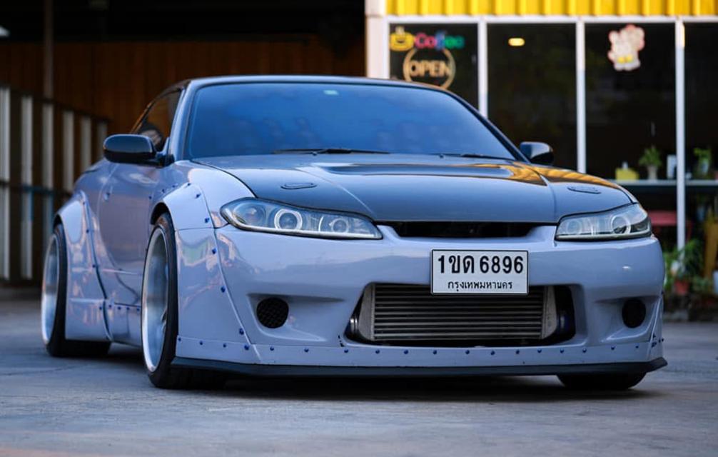 ขายรถมือสอง NISSAN SILVIA S15 สีสวยแต่งจัดเต็ม