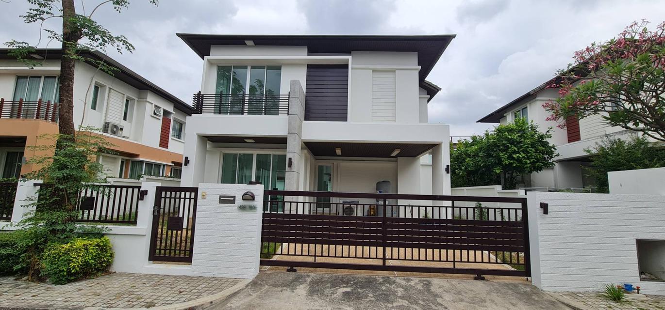 ขาย / ให้เช่า บ้านเดี่ยวสุดสวย ในโครงการบลูลากูน 1 บางนาตราด กม.8