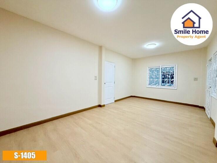 หมู่บ้านเฟื่องฟ้า11 เฟส7 ซอยมังกร แพรกษาสมุทรปราการ หลังมุมรีโนเวทใหม่ 11