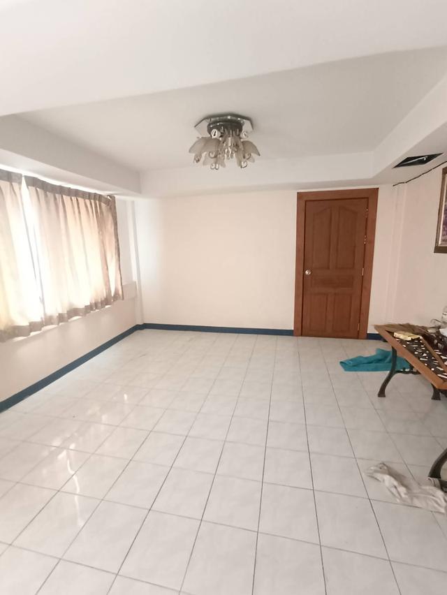 🏡 ขายบ้านหลังมุม  หมู่บ้านพระปิ่น 7 ใกล้ตลาดไท จ.ปทุมธานี พร้อมอยู่‼️ 9