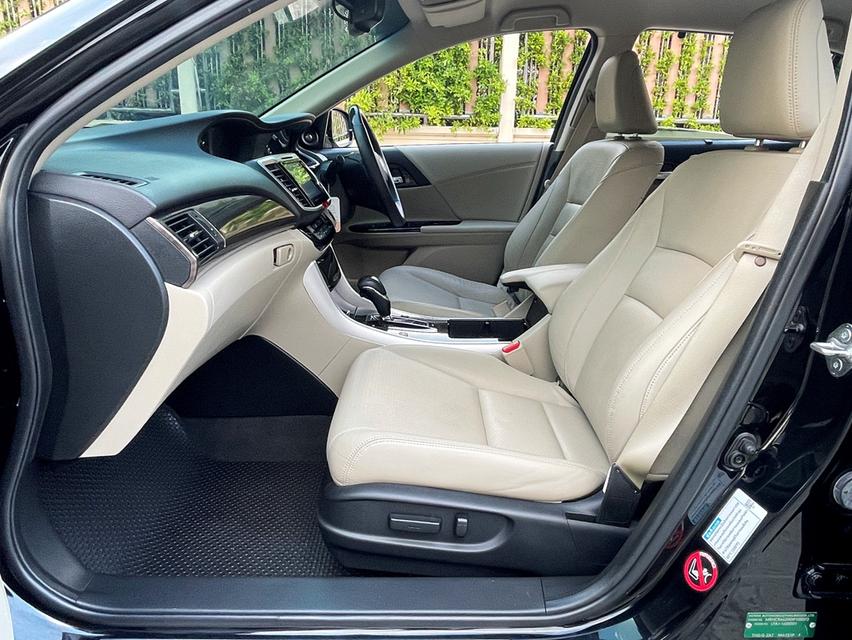 HONDA ACCORD 2.0 HYBRID (MNC) ปี 2017 สภาพนางฟ้า รูปที่ 10