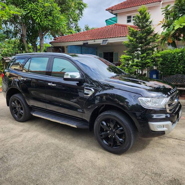 FORD EVEREST 3.2 TITANIUM PLUS AT4WD