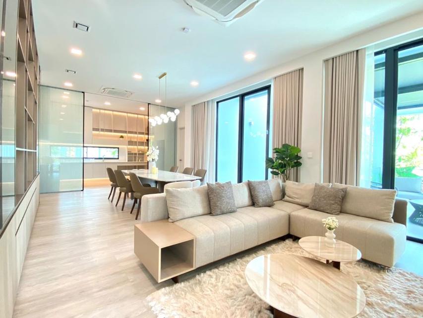 ขายบ้านเดี่ยว 3 ชั้น หลังมุม วีเว่ กรุงเทพกรีฑา (VIVE Krungthepkreetha) เฟอร์ฯครบพร้อมเข้าอยู่ ทำเลดี ใกล้ ARL หัวหมาก 2