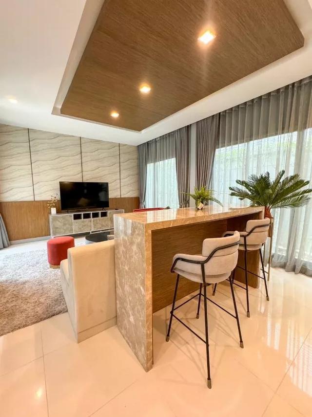 ขาย/ให้เช่า บ้านเดี่ยว บางกอก บูเลอวาร์ด ซิกเนเจอร์ ลาดพร้าว–เสรีไทย เขตบึงกุ่ม BRE25441