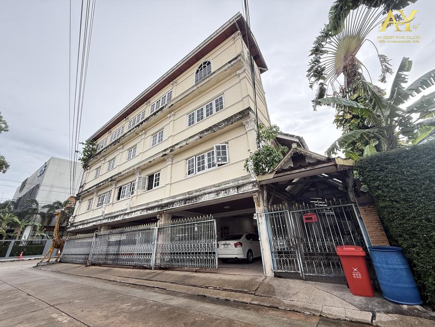 ขายที่ดินพร้อมบ้านเก่าแปลงหัวมุม #เกศินีวิลล์ (Kesinee Ville) 128 ตร.ว. ใกล้โรงเรียนนานาชาติ KIS เพียง 10 เมตร! 13