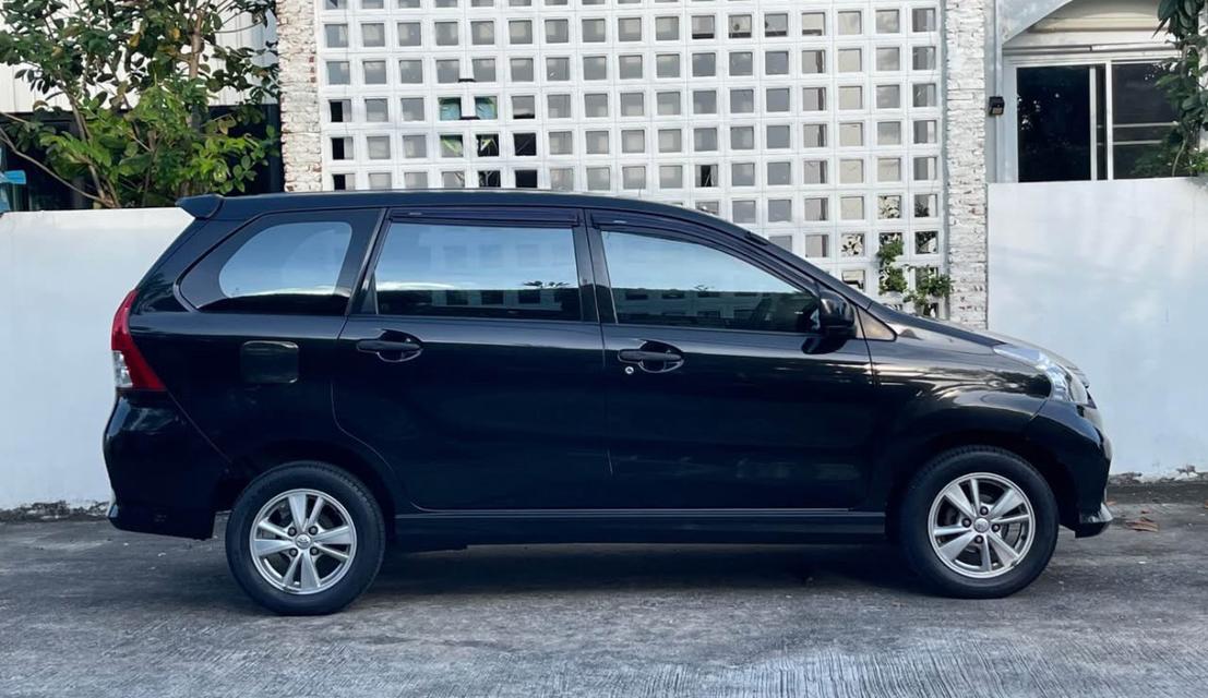 ขายด่วน Toyota Avanza 3