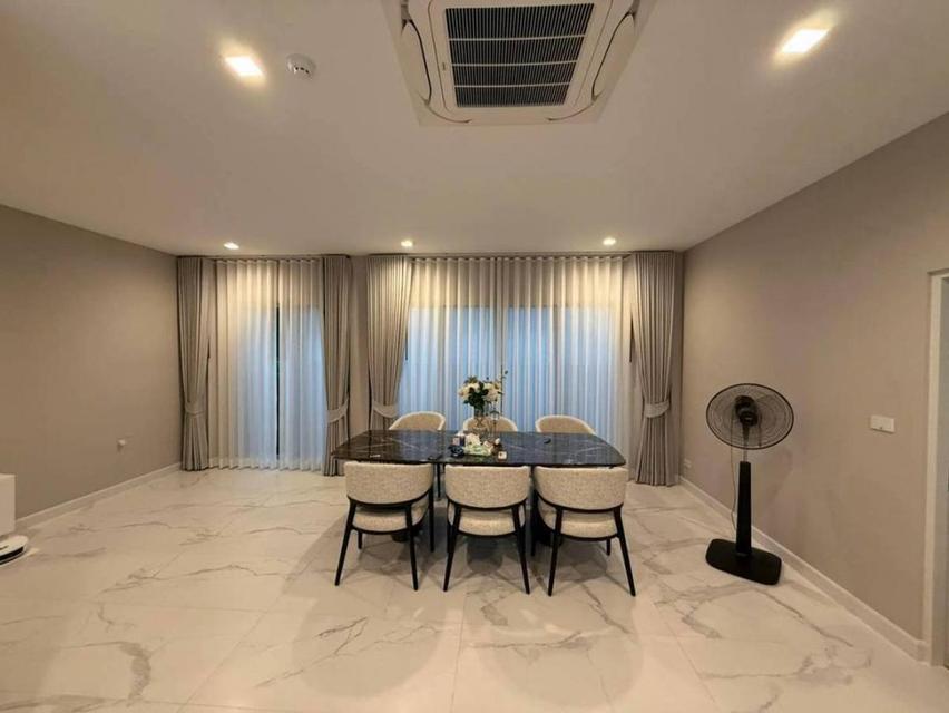 MHR273 บ้านใหม่เฟอร์ครบพร้อมอยู่! ปล่อยเช่าบ้านเดี่ยวหรู ถนนหอการค้าไทย 4 นอน 5 น้ำ มีห้องแม่บ้าน ใกล้ SISB, DBS และเซ็นทรัลแจ้งวัฒนะ 3