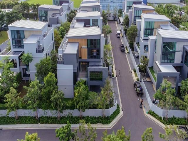 ให้เช่า บ้านเดี่ยว 3 ชั้น VIVE วีเว่ กรุงเทพกรีฑา พร้อมลิฟต์ส่วนตัว หลังมุม ใกล้โรงเรียนนานาชาติเวลลิงตัน ถนนกรุงเทพกรีฑา 10