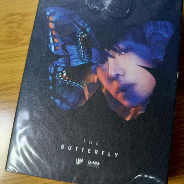 เทปพิเศษหายาก ราคา 250 บาท 3 ม้วนสุดท้าย ศิลปิน ..... เป๊ก ผลิตโชค (Peck Palitchoke) อัลบั้ม .....The Butterfly รูปที่ 2