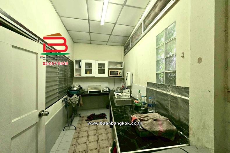 บ้านเดี่ยว เนื้อที่ 39.5 ตร.ว. หมู่บ้านเทพทิพย์นิเวศน์ ซอยย่อย 7 (ซอยสายไหม 10) ถนนพหลโยธิน แขวงสายไหม เขตสายไหม 10