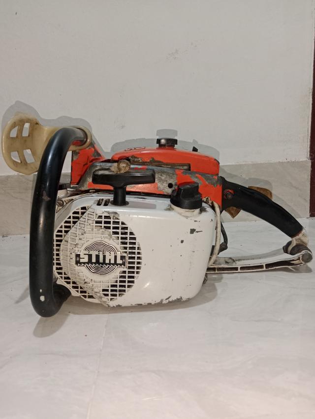 เลื่อยยนต์  STIHL 041AV