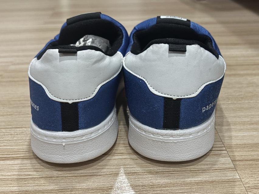 รองเท้าผ้าใบเด็กมือสอง รูปที่ 3